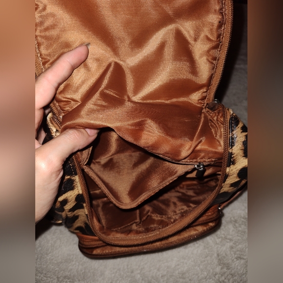 Leopard Mini Backpack - Picture 5 of 6